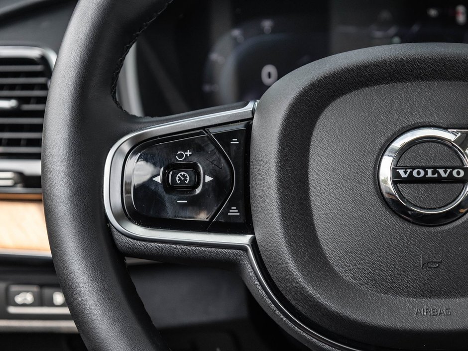2024 Volvo XC90 Recharge Plus Bright Theme-9