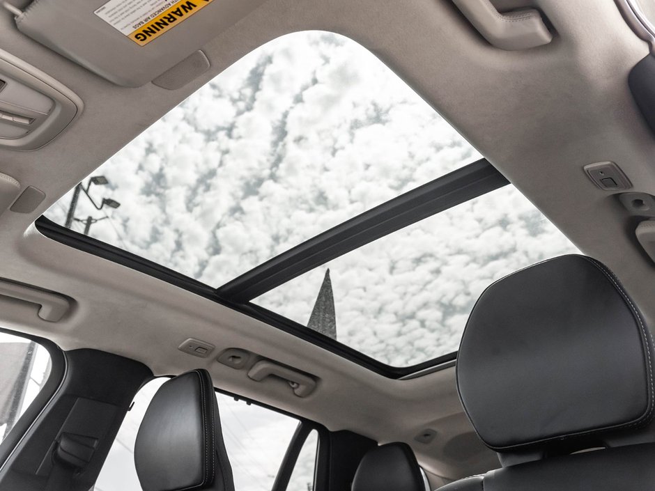 2024 Volvo XC90 Recharge Ultimate Bright Theme-25