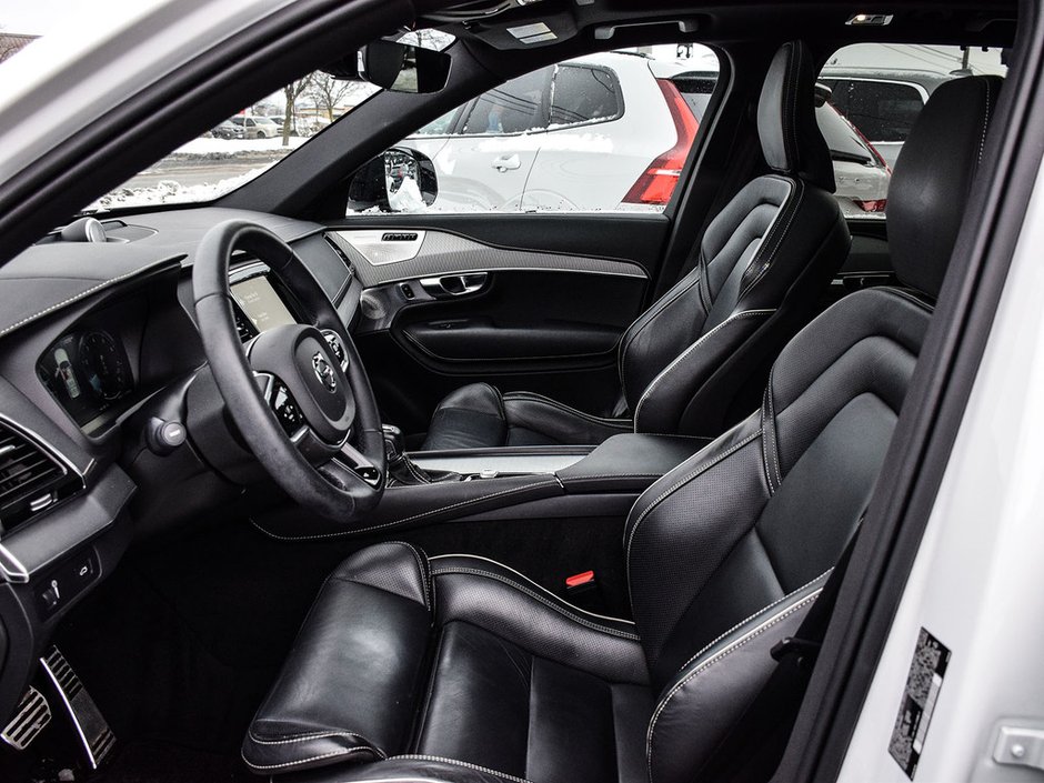 2022 Volvo XC90 R-Design-11