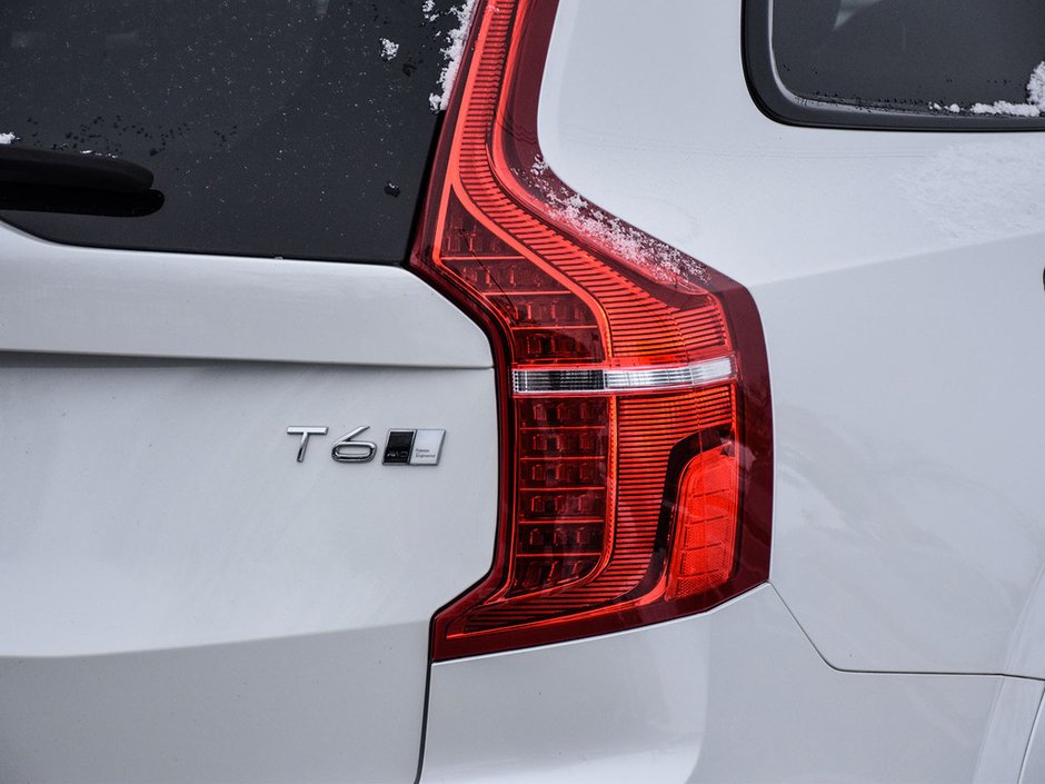 2022 Volvo XC90 R-Design-8