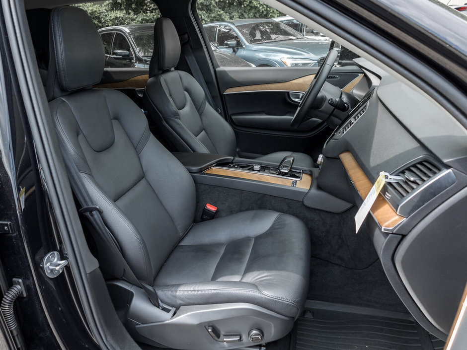 2024 Volvo XC90 Core Bright Theme-21
