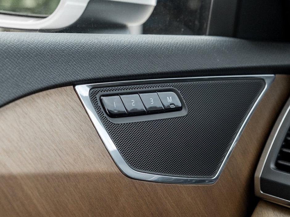 2024 Volvo XC90 Core Bright Theme-14