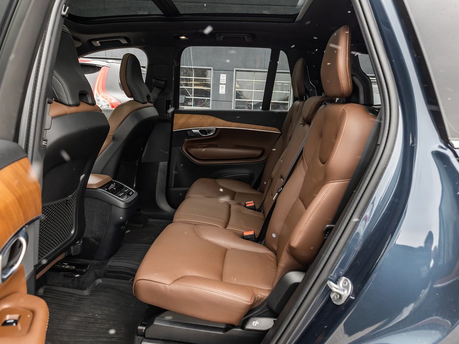 2024 Volvo XC90 Plus Bright Theme-23
