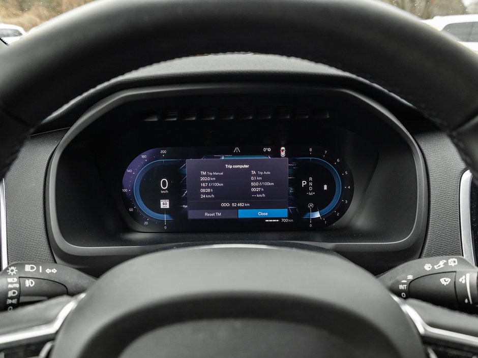 2024 Volvo XC90 Plus Bright Theme-10