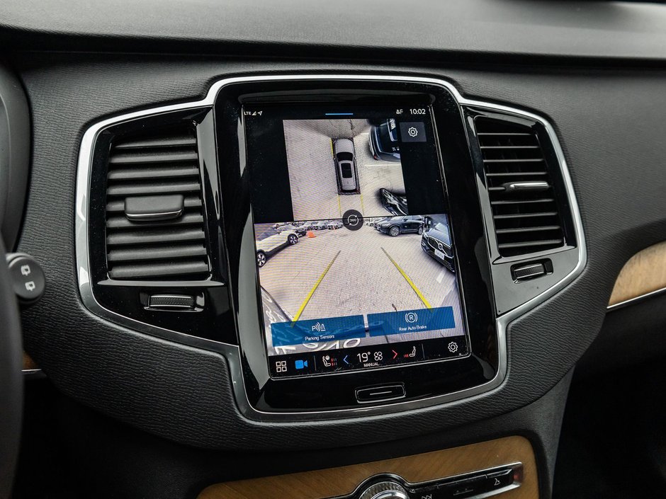 2024 Volvo XC90 Plus Bright Theme-18