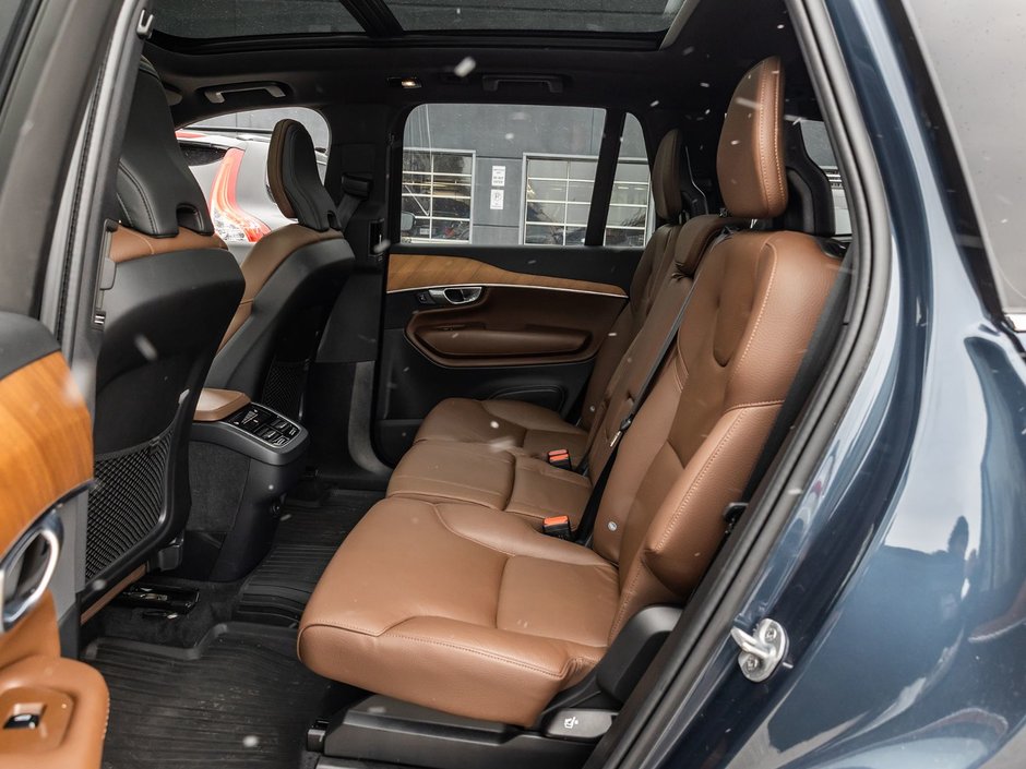 2024 Volvo XC90 Plus Bright Theme-23