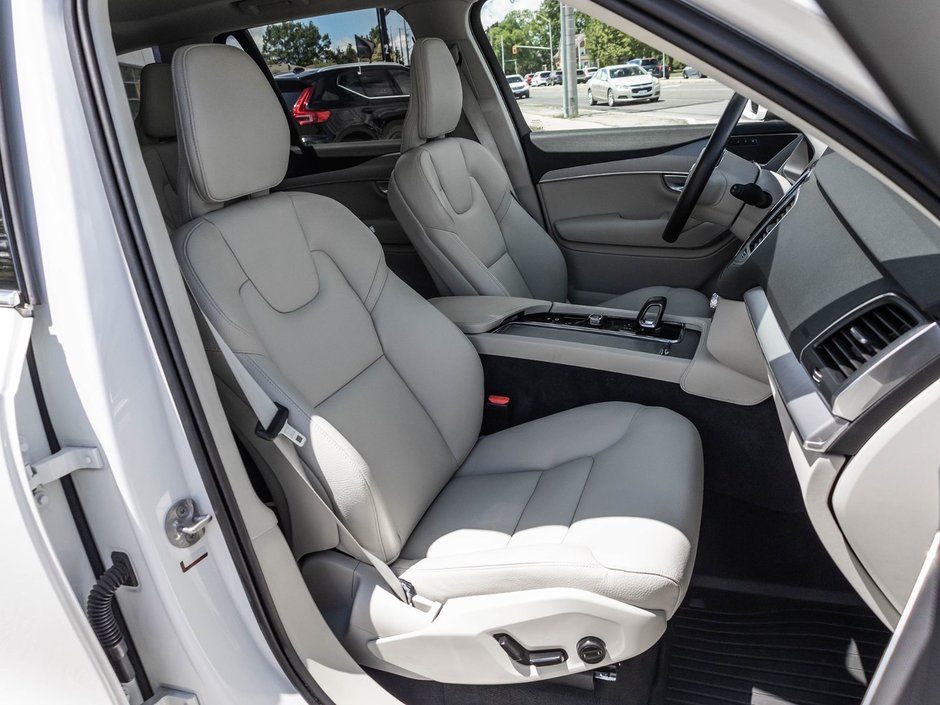 2024 Volvo XC90 Core Bright Theme-21
