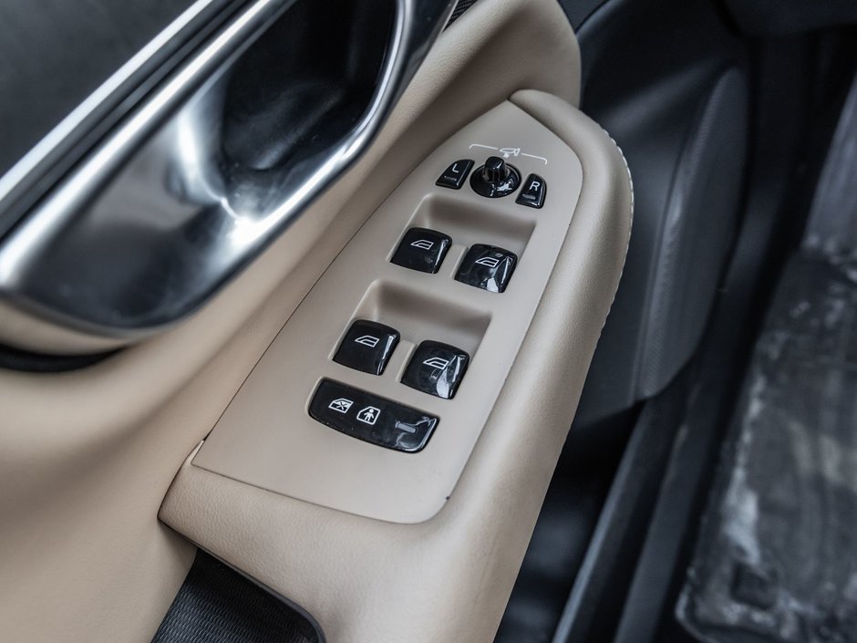 2024 Volvo XC90 Ultimate Bright Theme-11