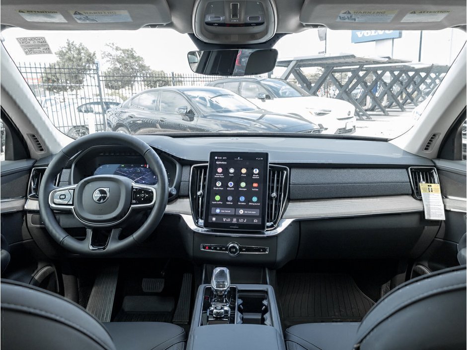 2025 Volvo XC90 Plus Bright Theme-25