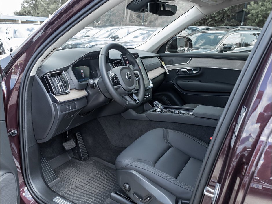 2025 Volvo XC90 Plus Bright Theme-6