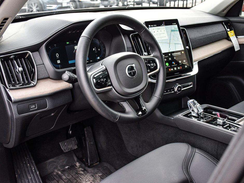 2025 Volvo XC90 Plus Bright Theme-18