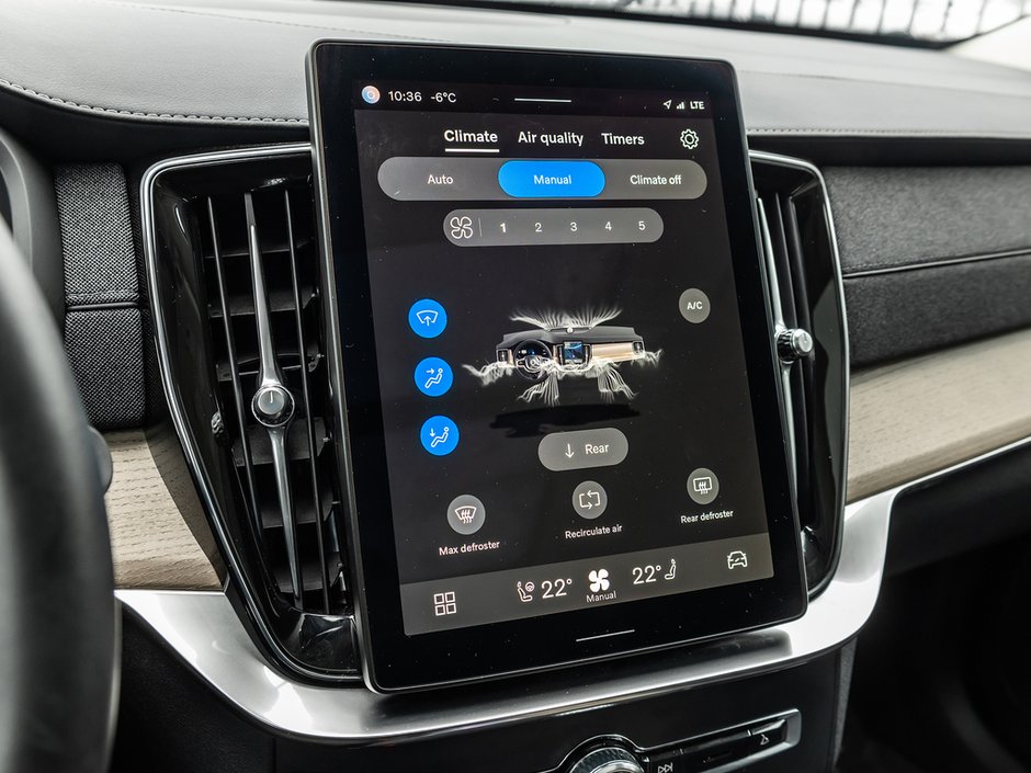 2025 Volvo XC90 Core Bright Theme-21