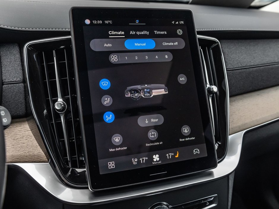 2025 Volvo XC90 Core Bright Theme-19