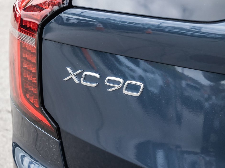 2025 Volvo XC90 Core Bright Theme-6