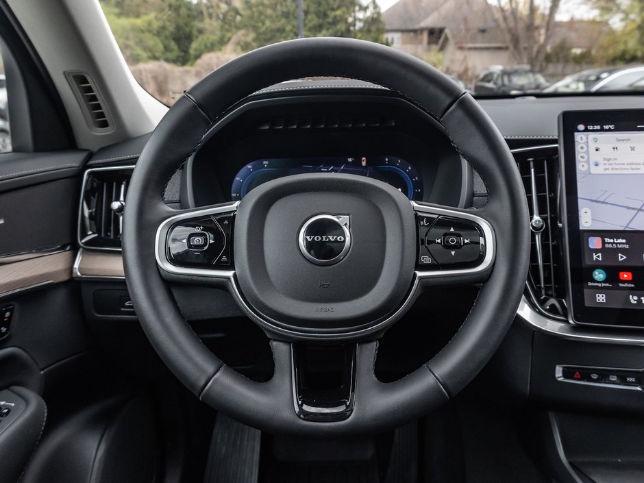 2025 Volvo XC90 Core Bright Theme-10