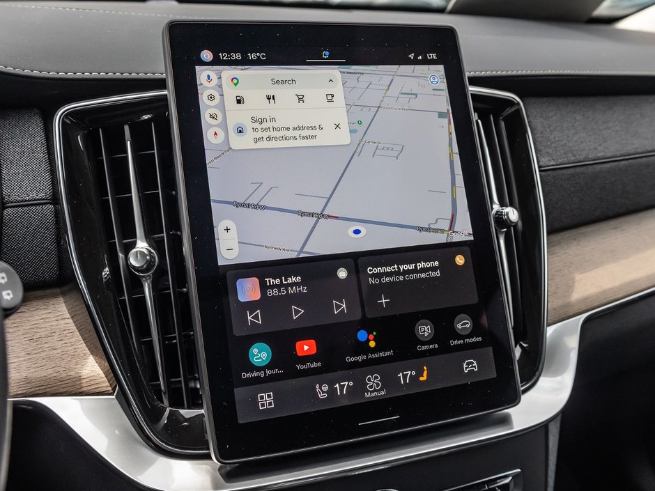 2025 Volvo XC90 Core Bright Theme-13