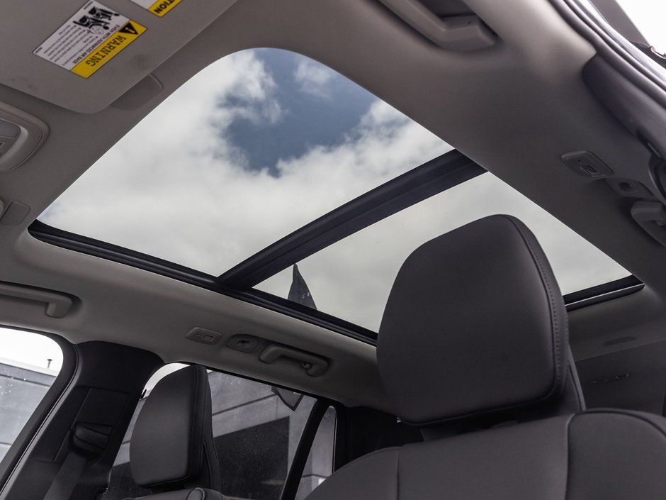 2025 Volvo XC90 Core Bright Theme-22
