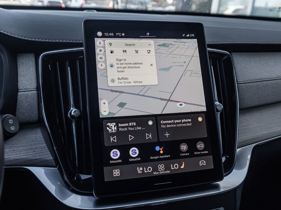 2025 Volvo XC90 Core Bright Theme-13