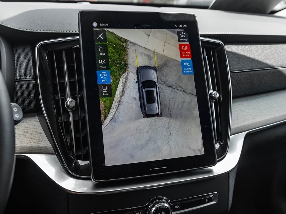 2025 Volvo XC90 Plus Bright Theme-14