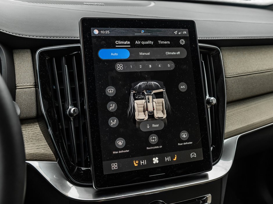 2026 Volvo XC90 Ultra Dark Theme-21