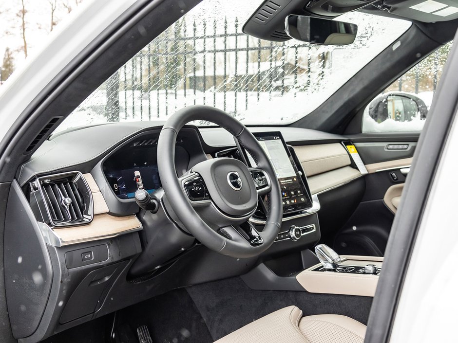 2026 Volvo XC90 Ultra Dark Theme-6