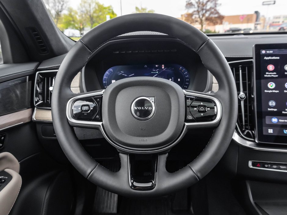 2026 Volvo XC90 Ultra Dark Theme-9