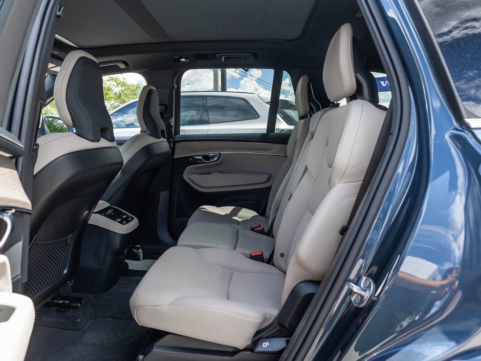 2026 Volvo XC90 Plus Bright Theme-24