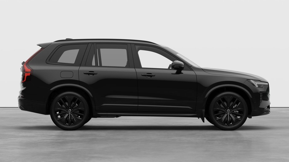 2027 Volvo XC90 Ultra Black Edition-6