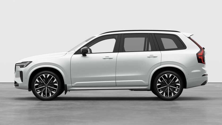 2027 Volvo XC90 Plus Dark Theme-7