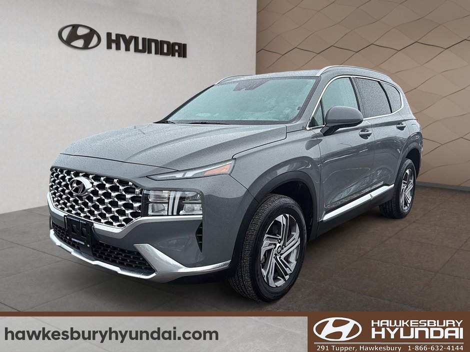 2023 Hyundai Santa Fe Preferred in Hawkesbury, Ontario