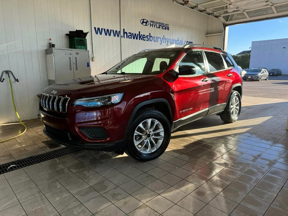 2019  Cherokee Sport in Hawkesbury, Ontario