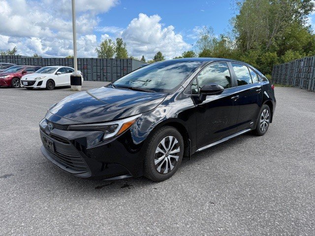 2023 Toyota Corolla Hybrid LE AWD in Hawkesbury, Ontario