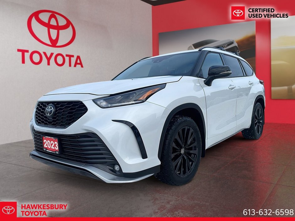 Toyota Highlander XSE AWD INTERIEUR ROUGE 2023 à Hawkesbury, Ontario