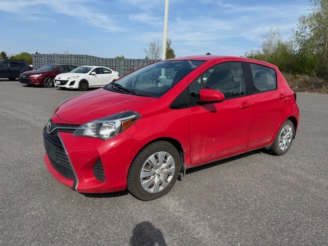 Toyota Yaris LE 2017 à Hawkesbury, Ontario