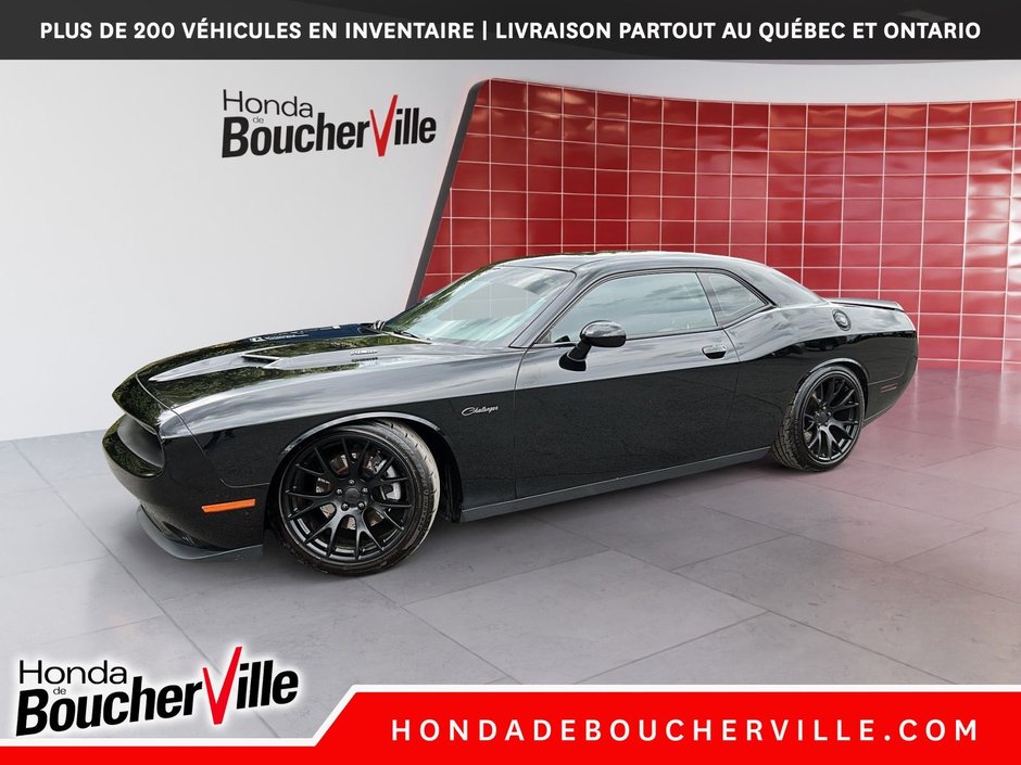 2015 Dodge Challenger R/T in Terrebonne, Quebec - w940px