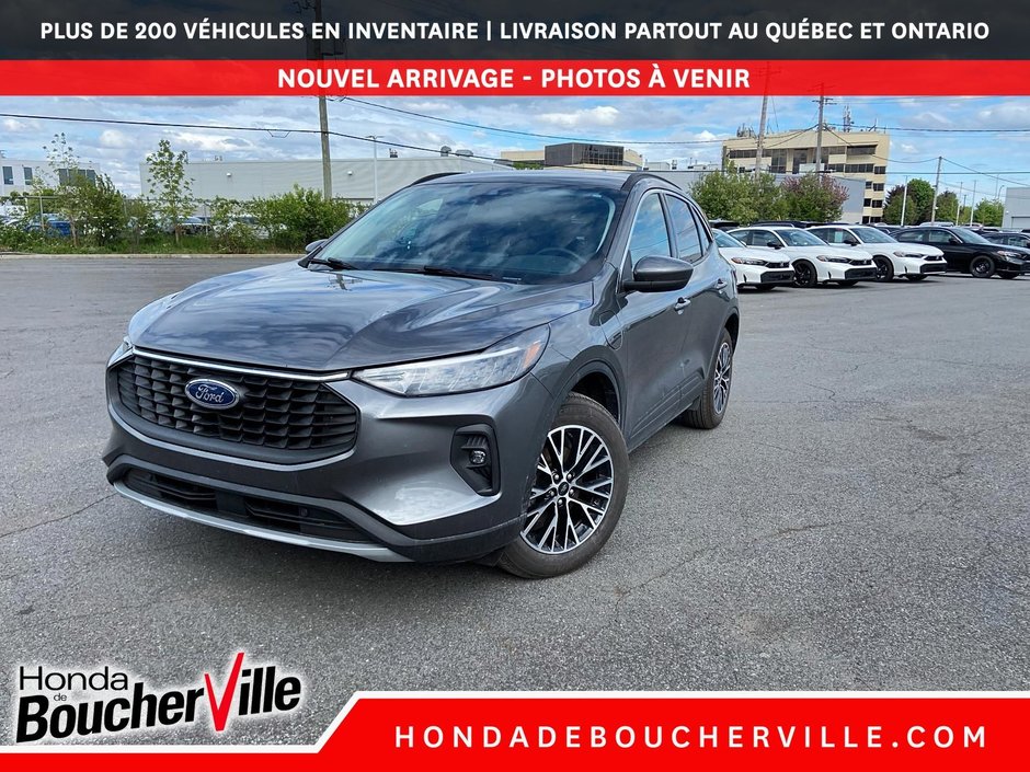 Ford Escape PHEV 2023 à Terrebonne, Québec - w940px