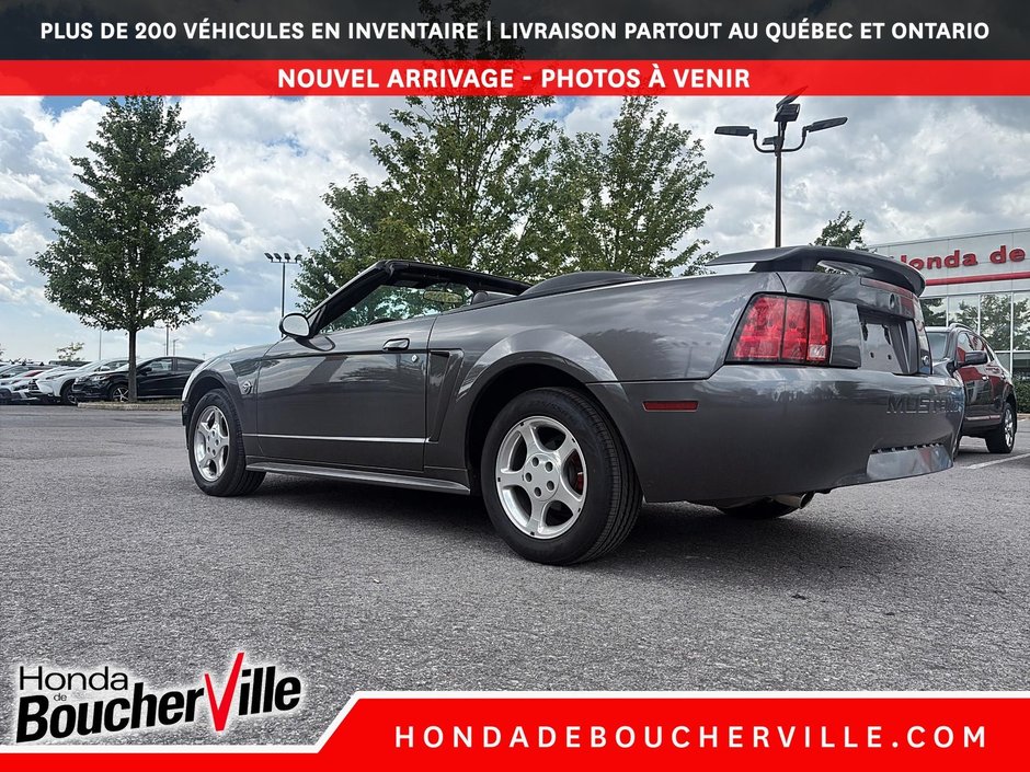 2004 Ford Mustang Convertible in Terrebonne, Quebec - w940px