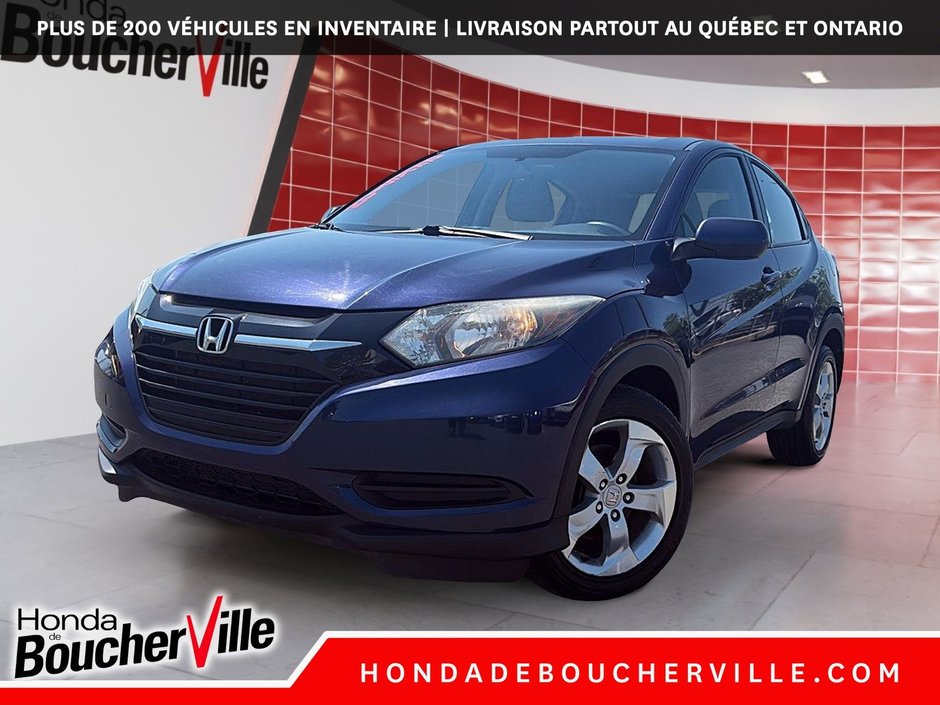 2016 Honda HR-V LX in Terrebonne, Quebec - w940px