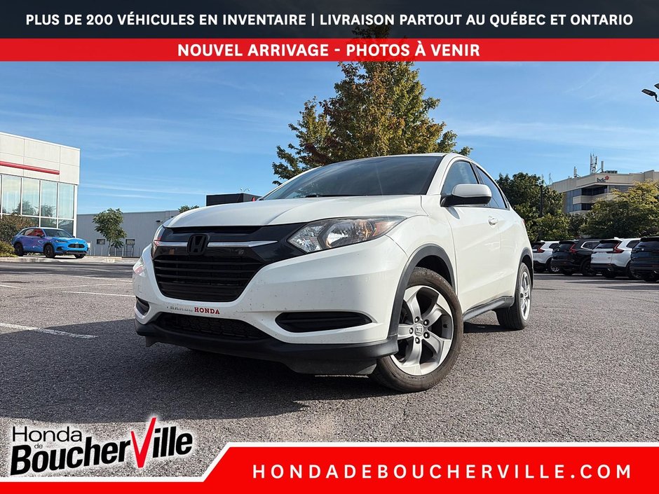 2018 Honda HR-V LX in Terrebonne, Quebec - w940px
