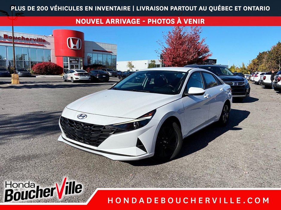 Hyundai Elantra Hybrid Preferred 2022 à Terrebonne, Québec - w940px