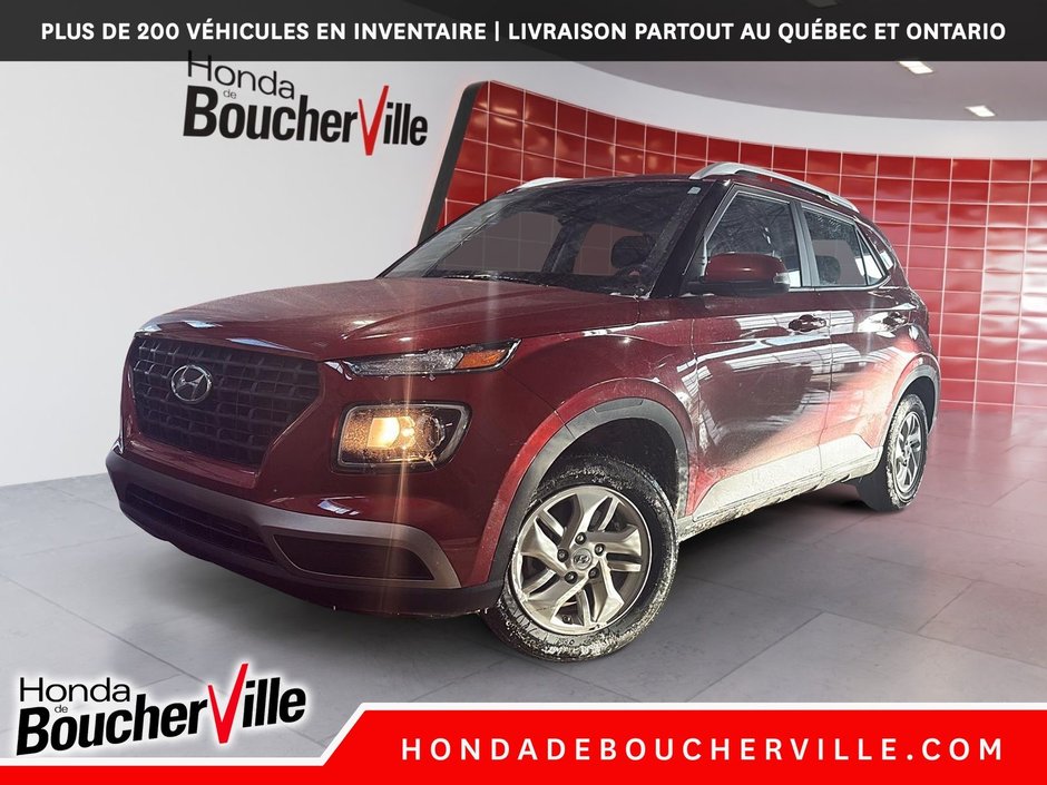 2024 Hyundai Venue Preferred in Terrebonne, Quebec - w940px