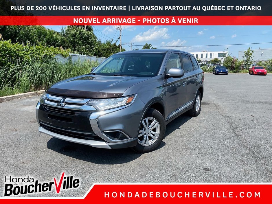 2017 Mitsubishi Outlander ES in Terrebonne, Quebec - w940px