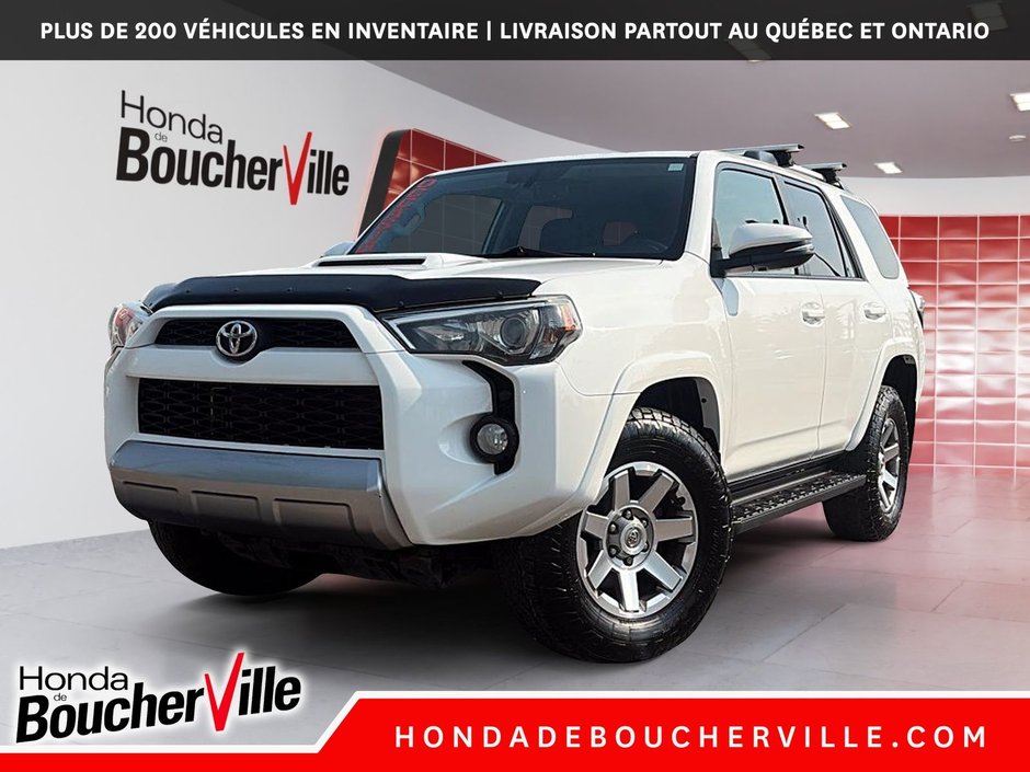 2016 Toyota 4Runner SR5 in Terrebonne, Quebec - w940px