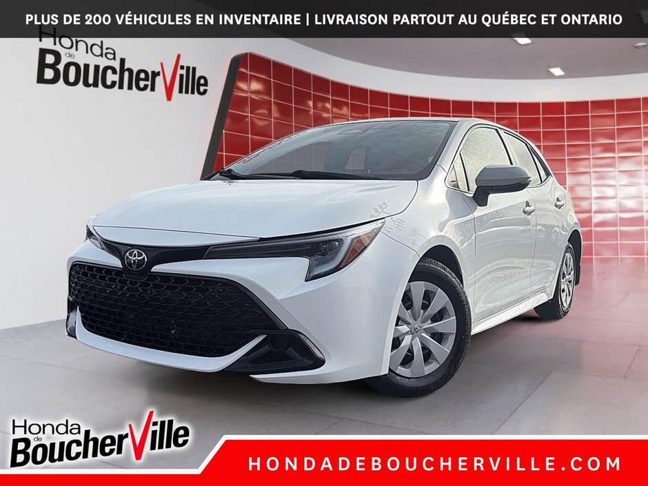 Toyota Corolla Hatchback SE 2023 à Terrebonne, Québec - w940px