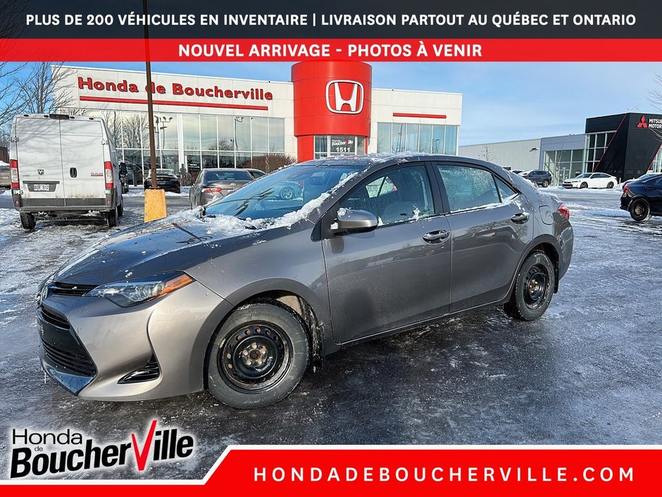 2019 Toyota Corolla LE in Terrebonne, Quebec - w940px