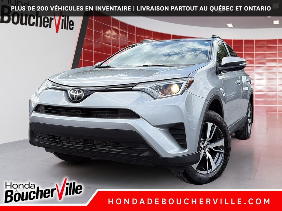 Toyota RAV4 LE 2018 à Terrebonne, Québec - w940px
