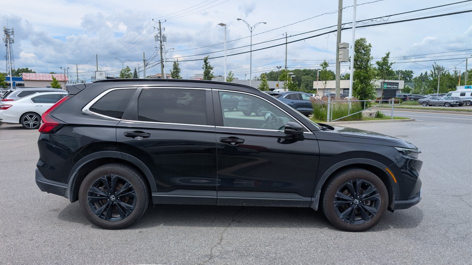 Honda CR-V Hybrid Touring 2023-4
