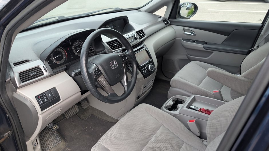 Honda Odyssey EX RES 2015-9