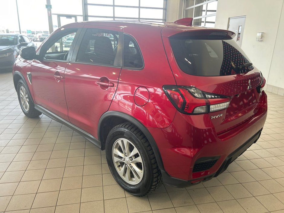 2022 Mitsubishi RVR SE-4