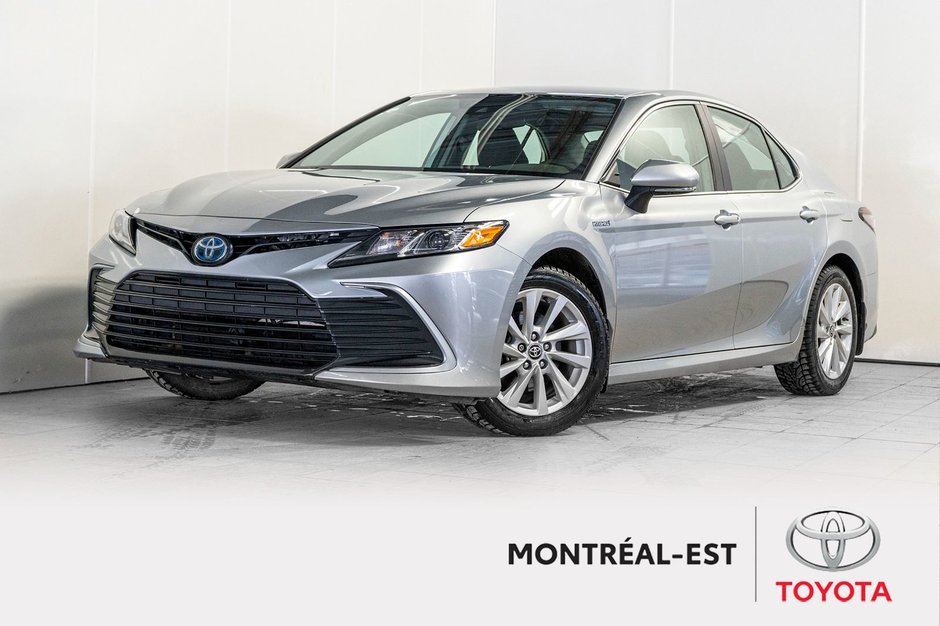 Toyota Camry Hybrid LE **JAMAIS ACCIDENTÉ** CAMÉRA+CARPLAY+MAG 2021 à Charlemagne, Québec